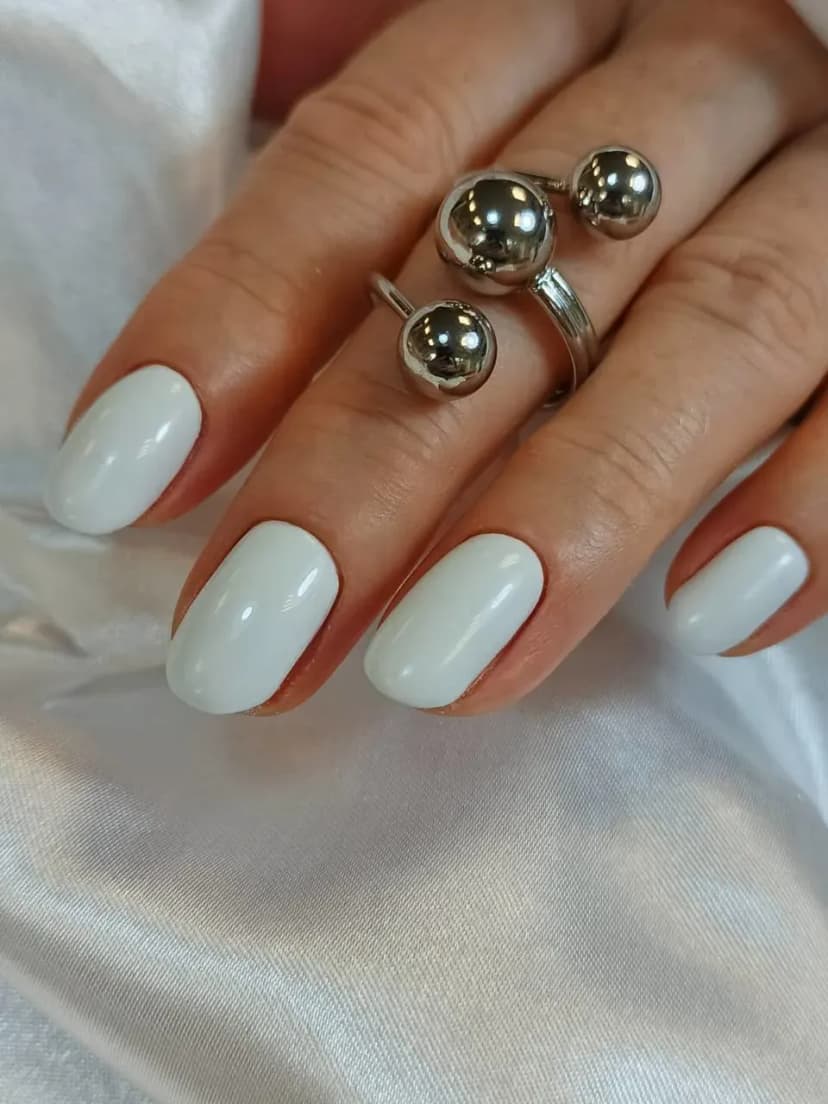 manicure-portfolio_photo_2025-10-10_11-40-14